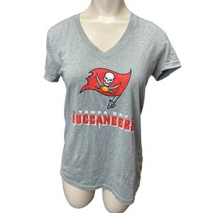 Nike Tampa Bay Buccaneers T-shirt SMALL Womens V-Neck Gray Graphic Football